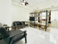 Modern Simplicity: Cozy @Nuvali 칼람바 호텔