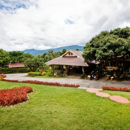 Touch Star Resort - Doi Inthanon
