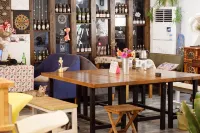 Yuanzu International Youth Hostel - Bar