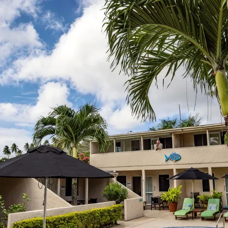 Coral Sands Apartments