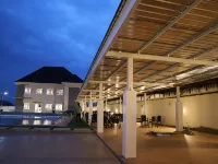 Crispan Suites and Event Center Hotels in Jos