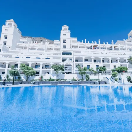 Hollywood Mirage - Excel Hotels & Resorts