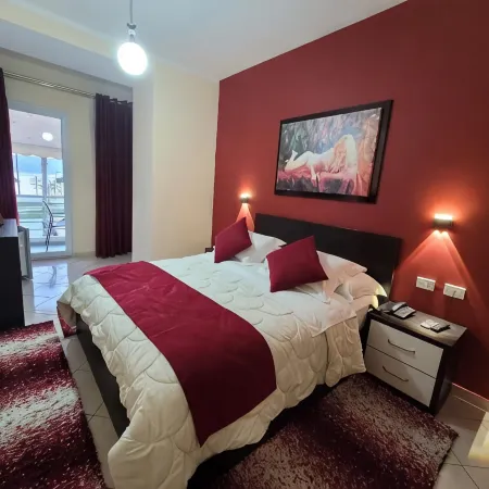 Haris Hotel