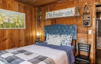Charming 1 bedroom cabin on Lake Bosworth. Close to  historic downtown Snohomish - 小木屋