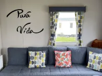 Arizona-Pura Vida Holidays Caravan with free WIFI and private parking 濱海克拉克頓酒店
