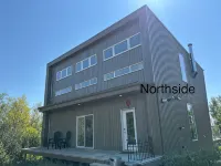 Modern family-sized chalet at private lake - 2-Star