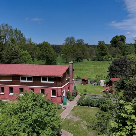 Quiet, idyllic vacation apartment with views of nature