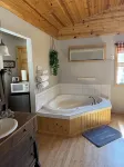 Cozy Cabin Located Just Outside of Wis Dells- Cabin B - Chalets