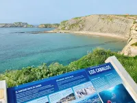 Casa Branca Cantabria: Spacious first floor with garden 500m from the beach | Wifi/Garaje