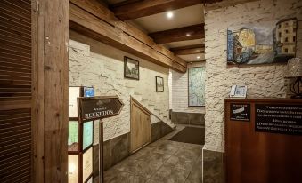 Marosejka 2/15 Hotel