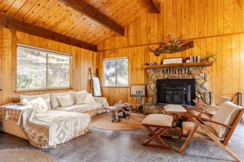 Cozy 2-bedroom cabin with sauna outside of Yosemite - Alppimaja