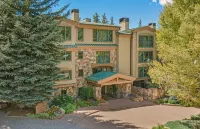 The Galatyn Lodge