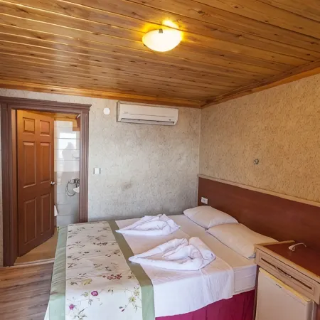 Mevsim Otel