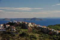 Alonissos, Old Village (Hora) wonderful apartment with amazing  clear sea views - Apartments