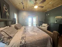 Nantahala Nook Hot Tub, Game Room & Stunning Views - 4 星級