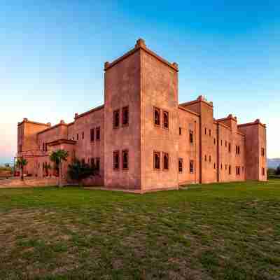 Abode of character or bedrooms to rent with private pool in Marrakesh Hotel Exterior