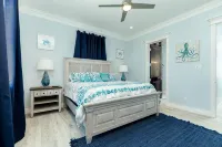 ON THE ROCKS-LUXURY OCEAN FRONT WITH OUTSTANDING UNOBSTRUCTED VIEWS - 4-Star