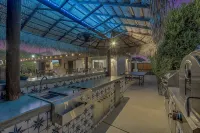 Bermuda Bliss: Pool, Spa, Misters, Ping Pong, BBQ! - 무료 와이파이
