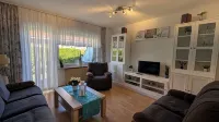 Quietly located vacation home near the beach & harbor in Carolinensiel - WLAN+pets - Wifi