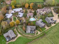 Buttercup lodge - sleeps 4/5 with hot tub & countryside views Cheddar otelleri