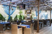 Kras Hotel Resort Spa - parking