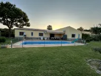 Spacious villa with large garden & private pool-quiet area near Quinta do Lago - Villas