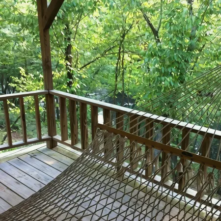 The Old Factory Getaway: Experience Life on the Little Missouri River