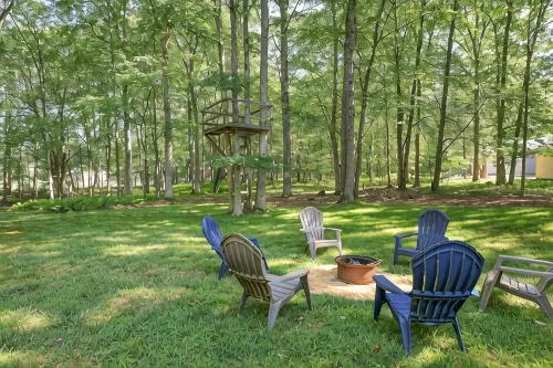 Family-Friendly Cabin Near Lake Nestled in Nature 10 Mins to Historic Jim Thorpe
