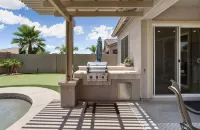 Beautiful Home with Pool and Putting Green! - 4-Star