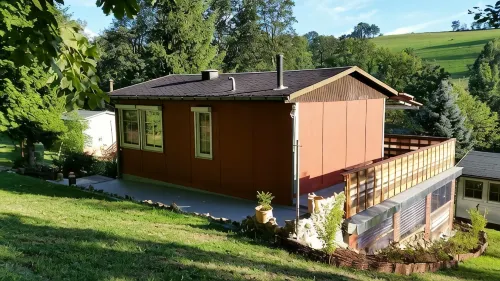 Cozy vacation home surrounded by greenery - 2-Star