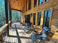 Unwind at Whispering Woods / Hot Tub, Waterfall, Arcade & Nature