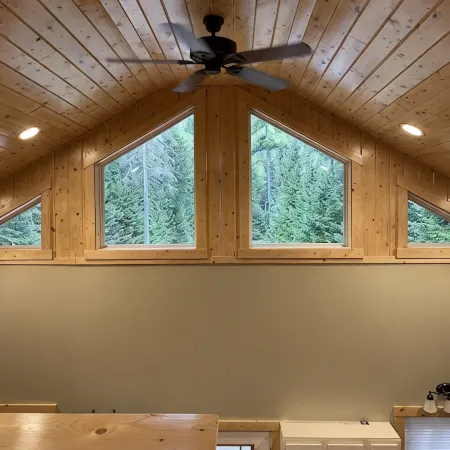 Pittsburg NH Waterfront Cabin. Direct Snowmobile & Atv Trail Access. Middle Pond