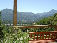 Prestigious Self Catering Holiday Villa For Rent in Barga, Lucca, Firenze, Hotels in Barga