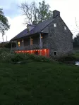 SPRINGHOUSE  1803 - UNIQUE HISTORIC HOME