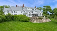 Cranberry Hill l 9 Br 22 Acre Estate l Sleeps 22