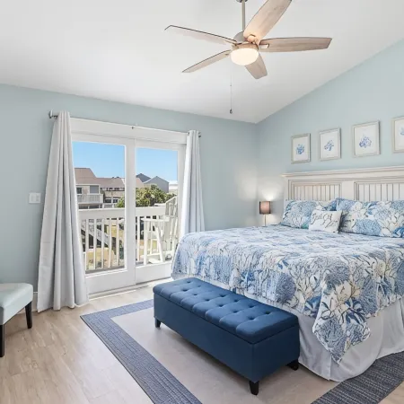 Heron’s Hideaway, Short Walk to the Beach, Next to the Pool and Pickleball