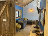 Self-contained apartment in Morillon Village, 200m from the cable cars Hotels in Morillon