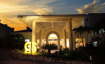 Camino Real Acapulco Diamante