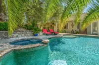 Luxury Vacation Villa with Salt water Pool and Spa. - Pools