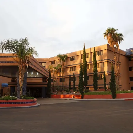 Ramada by Wyndham Viscount Suites Tucson East