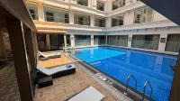 Fortune JP Palace, Mysore - Member ITC Hotels' Group - Kolam Renang