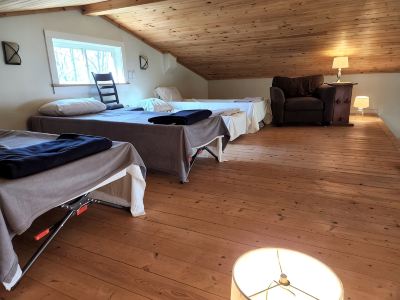 Golden Cottage with Access to Cities/Mountains/Lakes/Cafes!