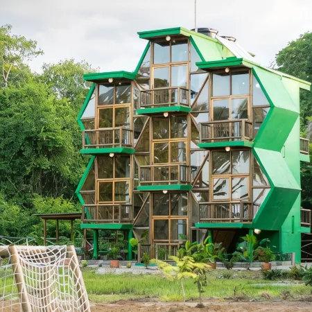 Uuttaaka Eco-Hotel Отели в г. Дибулья