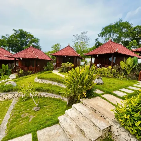 Sunset Hill Lembongan Отели рядом с достопримечательностью «Пляж Тамаринд»