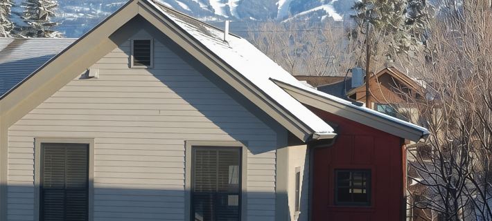 Stylish Railway Loft in the Heart of Whitefish - walking distance to downtown! Hotels in Whitefish