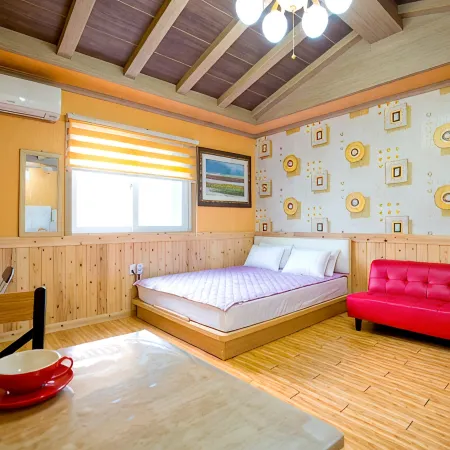 Suncheon Bay Pine Scent Pension