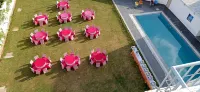 Hotel Shubh Vilas - สระว่ายน้ำส่วนตัว