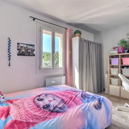 Superbe Villa 6 Couchages + un lit Bébé, Jacuzzi, Piscine, Salle de Sport, Calme