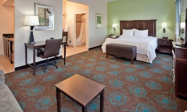 Hampton Inn & Suites St. Cloud