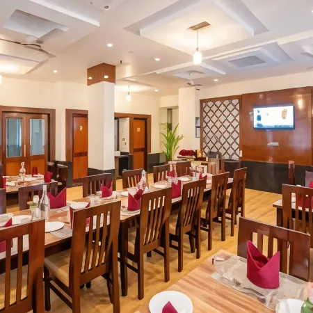 Hotel the Parmatma